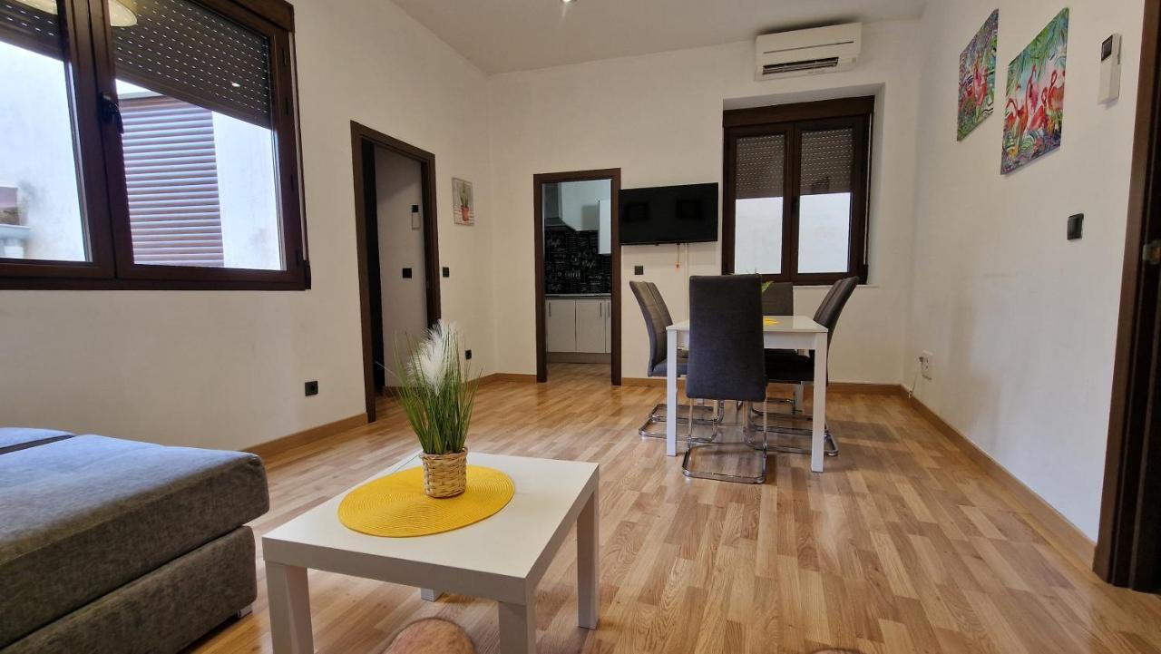 Apartment Imeda Escudo Del Carmen 19